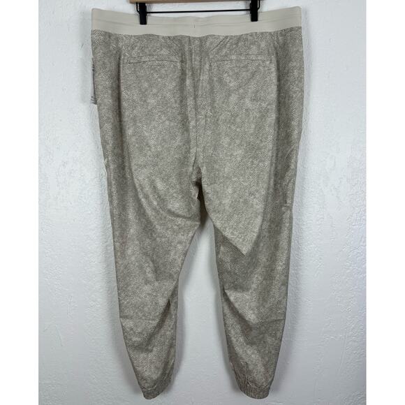 Athleta Venture Printed Pant in Viper Grey NWT Plus Size 22 - Picture 3 of 6